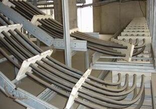 配電系統中的母線槽與分支電纜應用比較